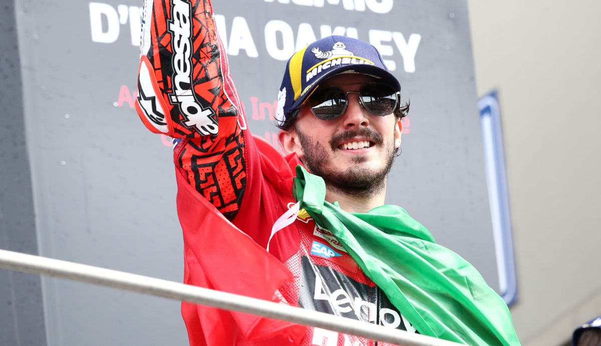 Pecco Bagnaia ha sido el ganador de la carrera del GP de Italia de MotoGP 2022 Pecco Bagnaia ha sido el ganador de la carrera del GP de Italia de MotoGP 2022