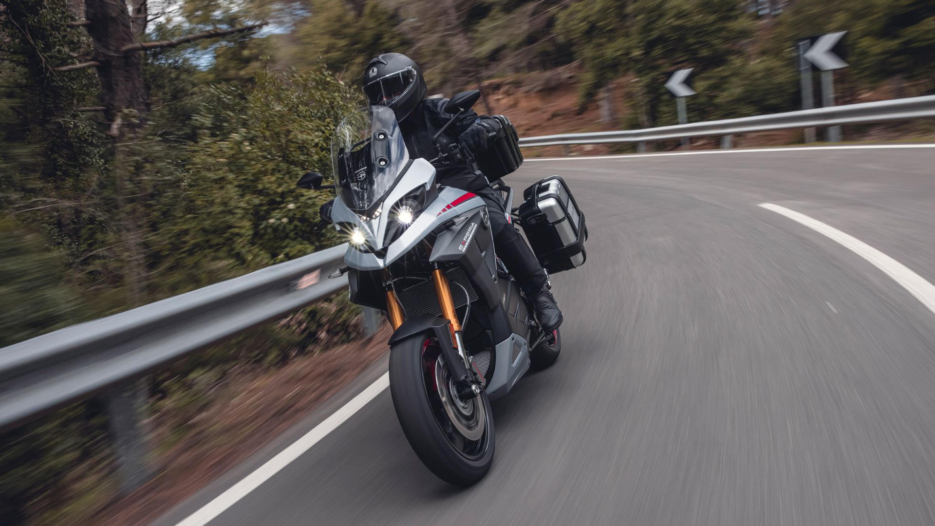 Energica Experia MM 2022 Accion (1)