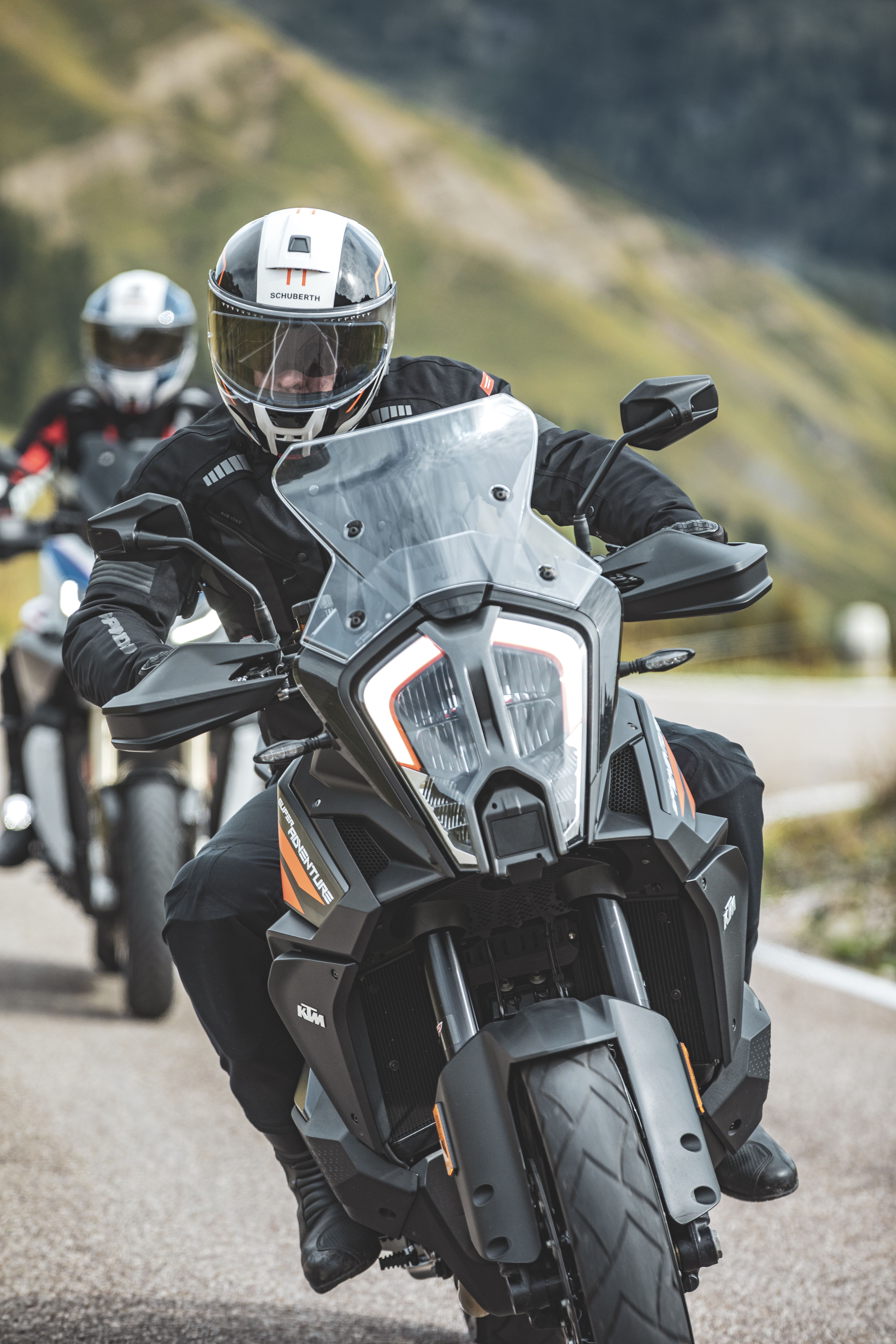 Casco Schuberth C 5 2022