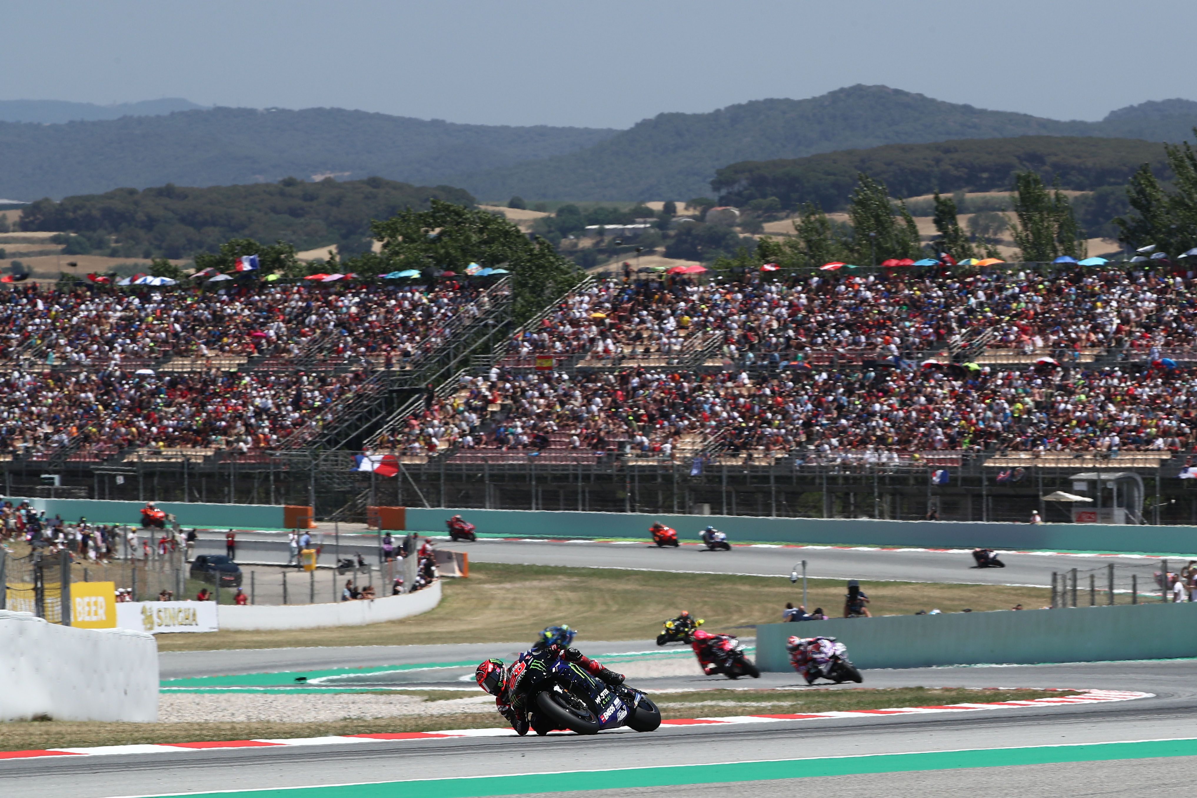 Fabio Quartararo arrasa en Cataluña y despiste garrafal de Aleix Espargaró