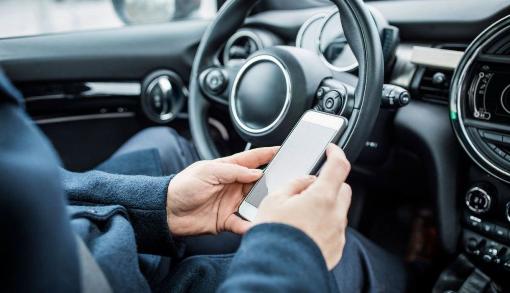 Revisa la última actualización de Android Auto en tu teléfono móvil. Foto iStock. Revisa la última actualización de Android Auto en tu teléfono móvil. Foto iStock.