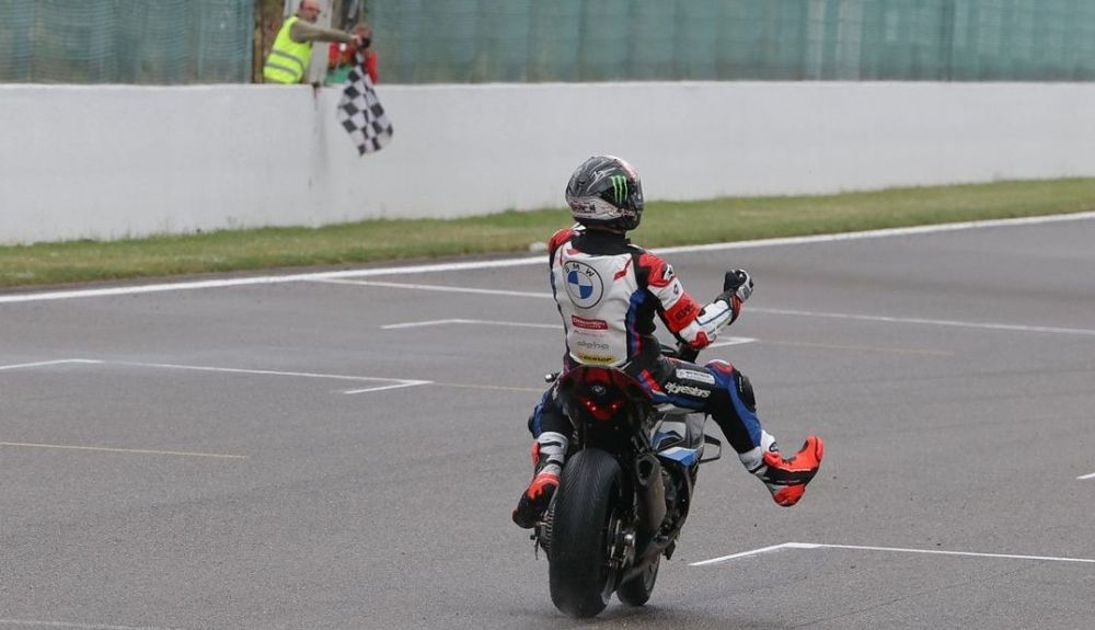 El BMW Motorrad se lleva la victoria en las 24 horas de Spa El BMW Motorrad se lleva la victoria en las 24 horas de Spa