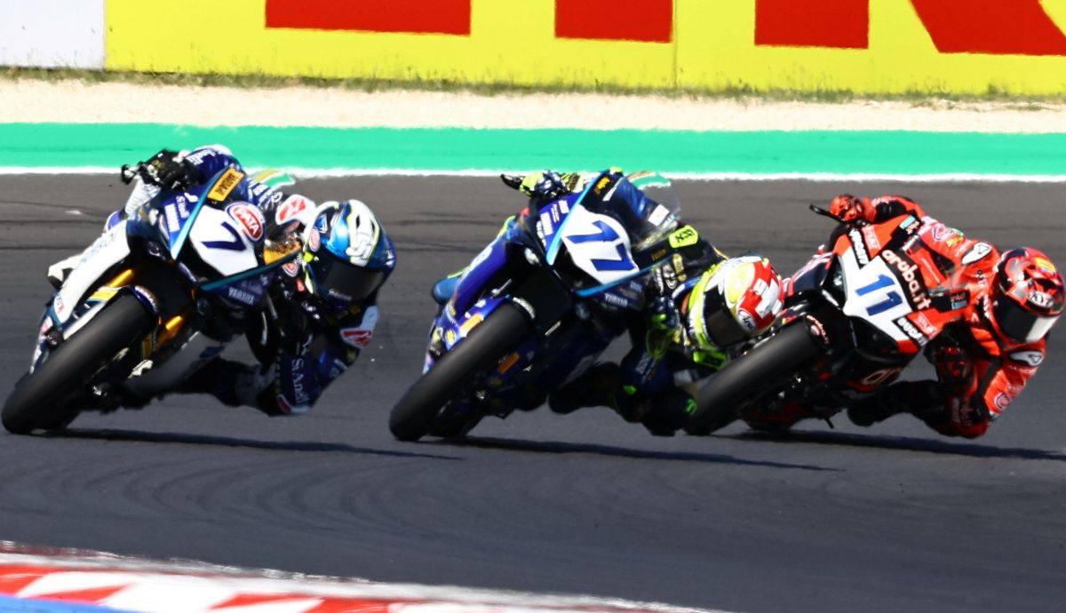 Lorenzo Baldassarri, Dominique Aegerter y Nicolò Bulega Lorenzo Baldassarri, Dominique Aegerter y Nicolò Bulega