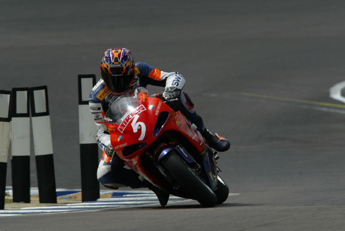 David Jefferies en acción. Fuente: Gold & Goose
