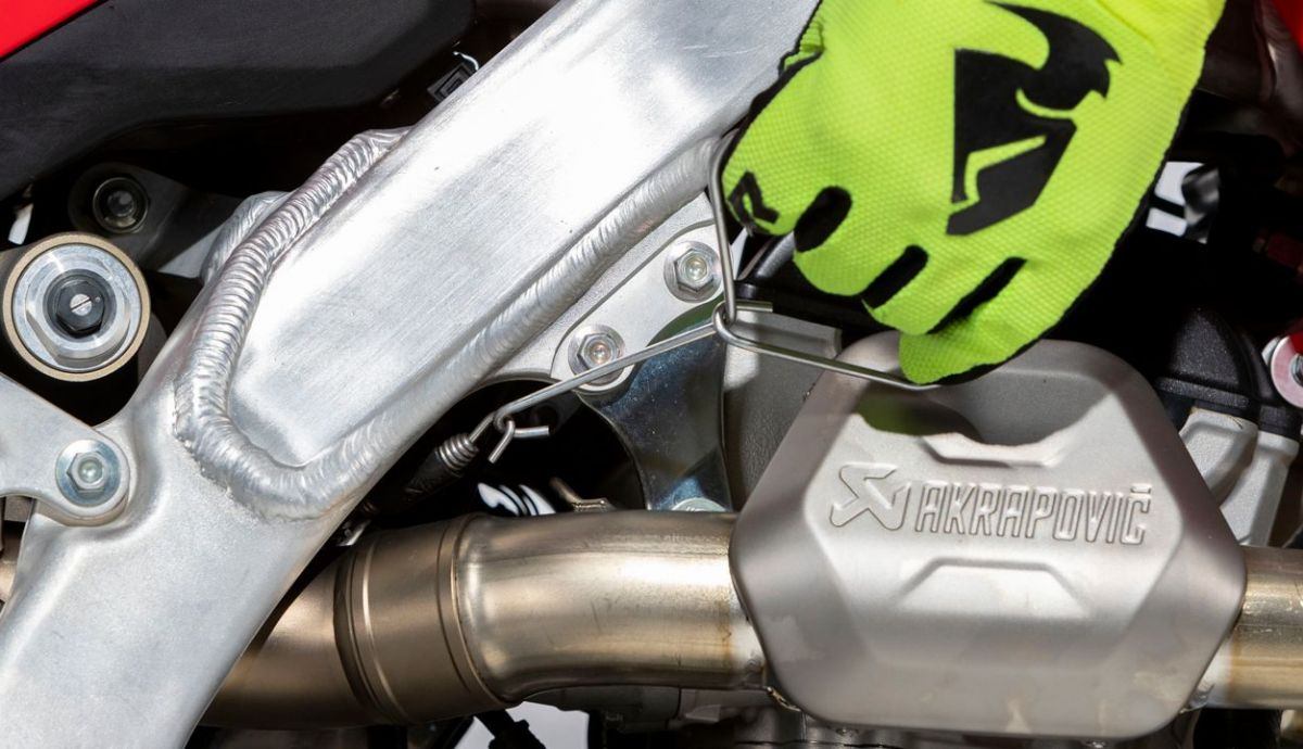 Escape Akrapovic Honda CRF 250 2022 (10)