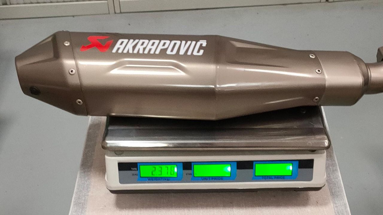 Escape Akrapovic para Honda CRF 250 2022.