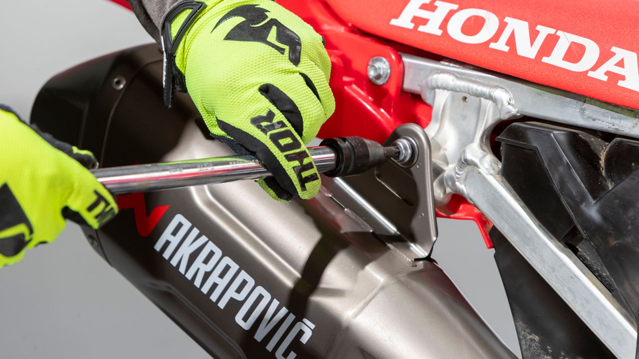 Escape Akrapovic para Honda CRF 250 2022.