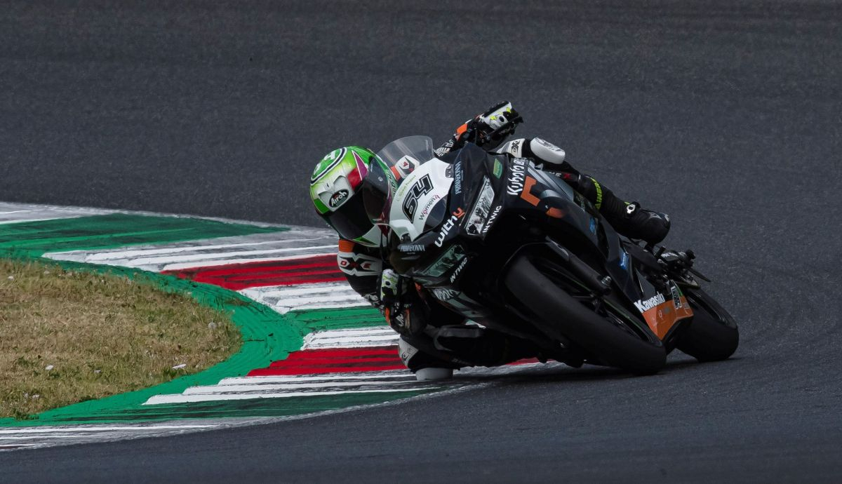Sara Sánchez logró su primer punto en Supersport 300 Sara Sánchez logró su primer punto en Supersport 300