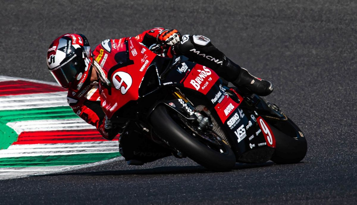 Andrea Mantovani consiguió dos segundas posiciones para enderezar la temporada Andrea Mantovani consiguió dos segundas posiciones para enderezar la temporada
