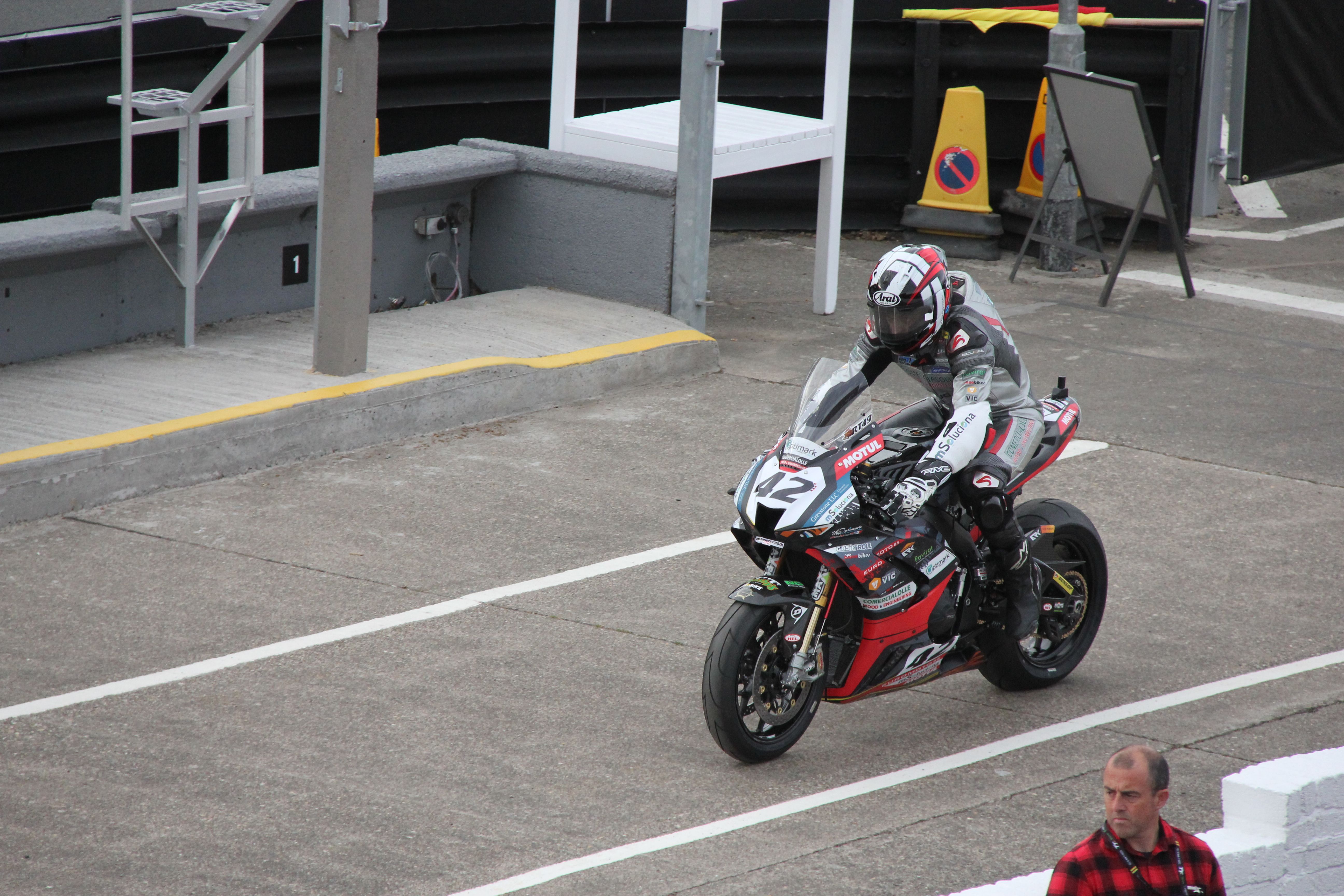 Raül Torras en el IOMTT 2022, foto Juan Segarra Pistola 9
