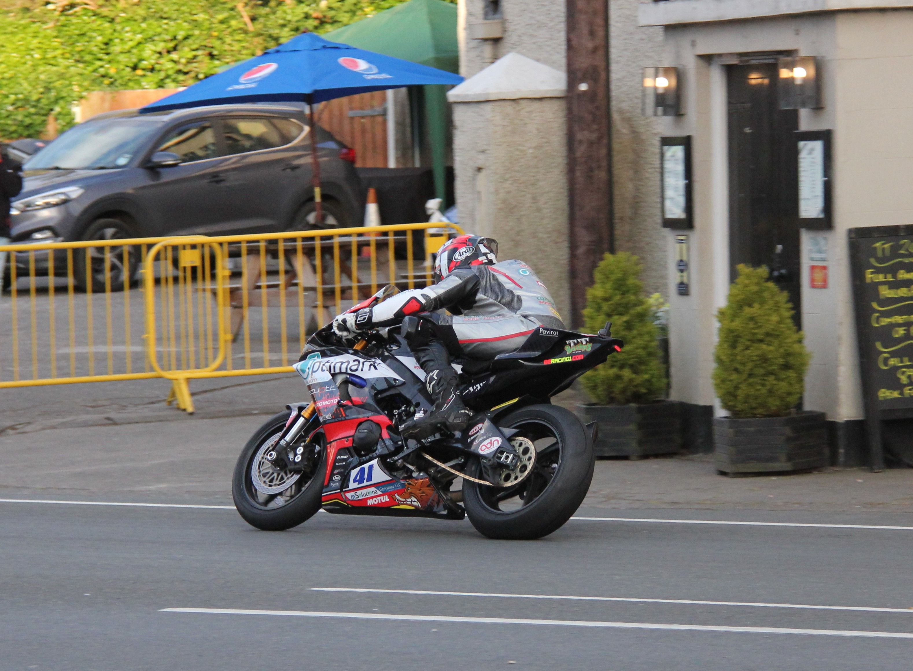 Raül Torras en el IOMTT 2022, foto Juan Segarra Pistola 16