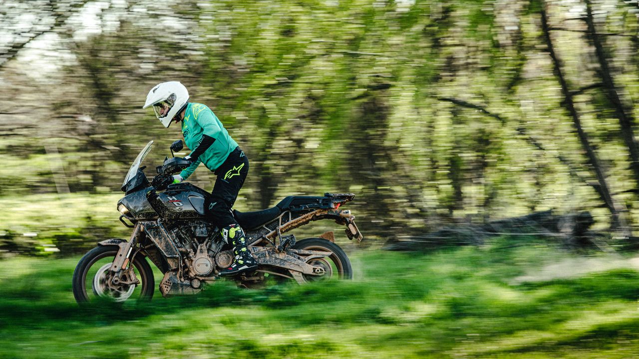 Harley Davidson 1250 Pan America prueba off road (17)