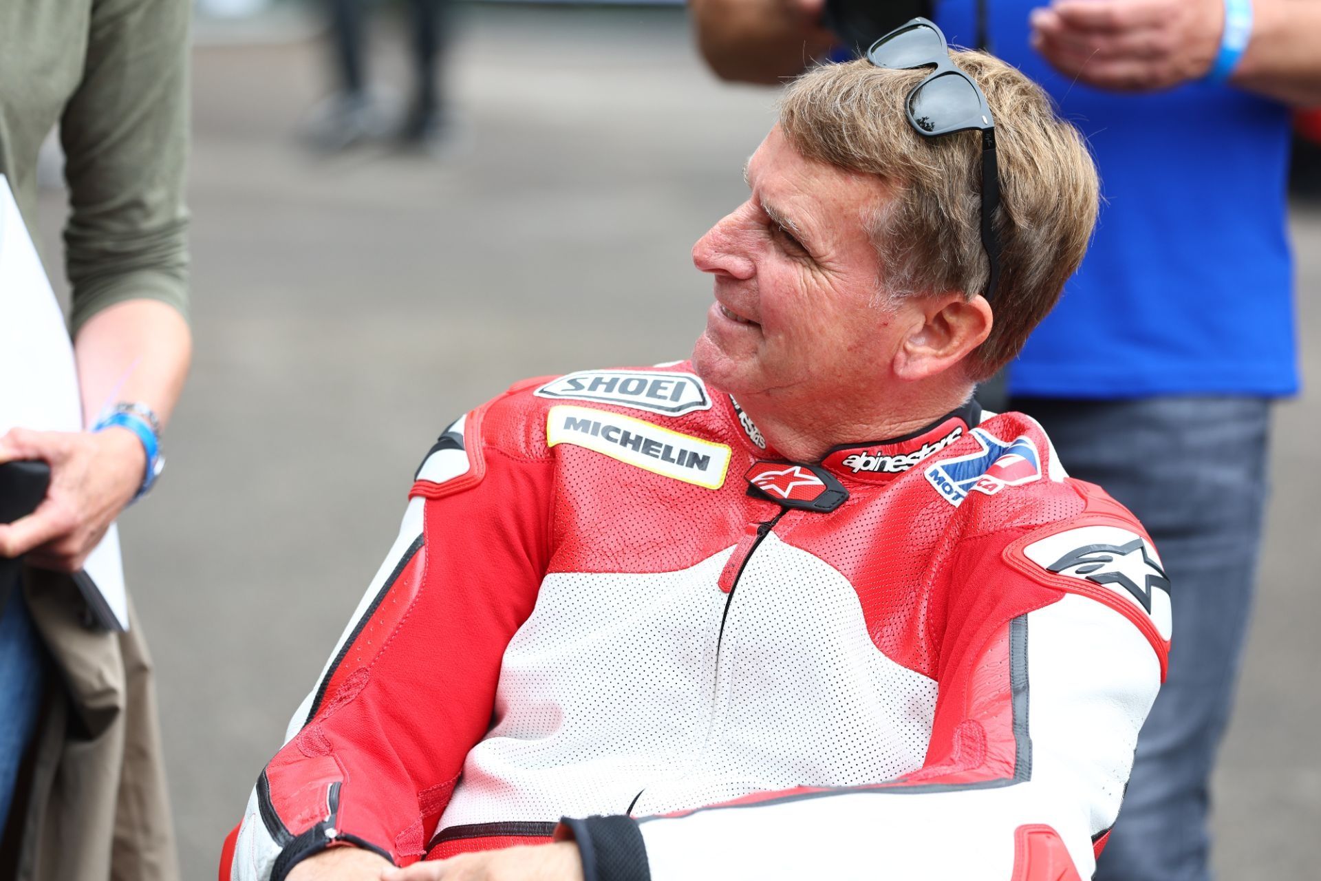 Wayne Rainey con la Yamaha YZR500 en el Goodwood FOS 2022 foto 09