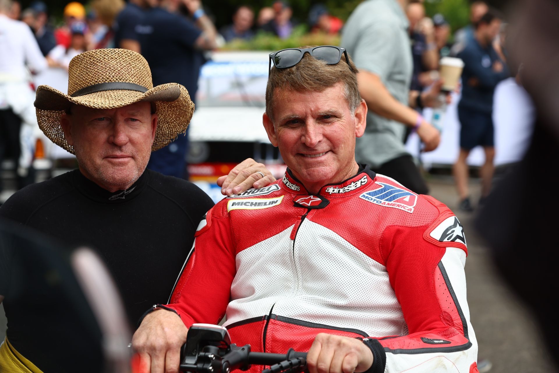 Wayne Rainey con la Yamaha YZR500 en el Goodwood FOS 2022 foto 13