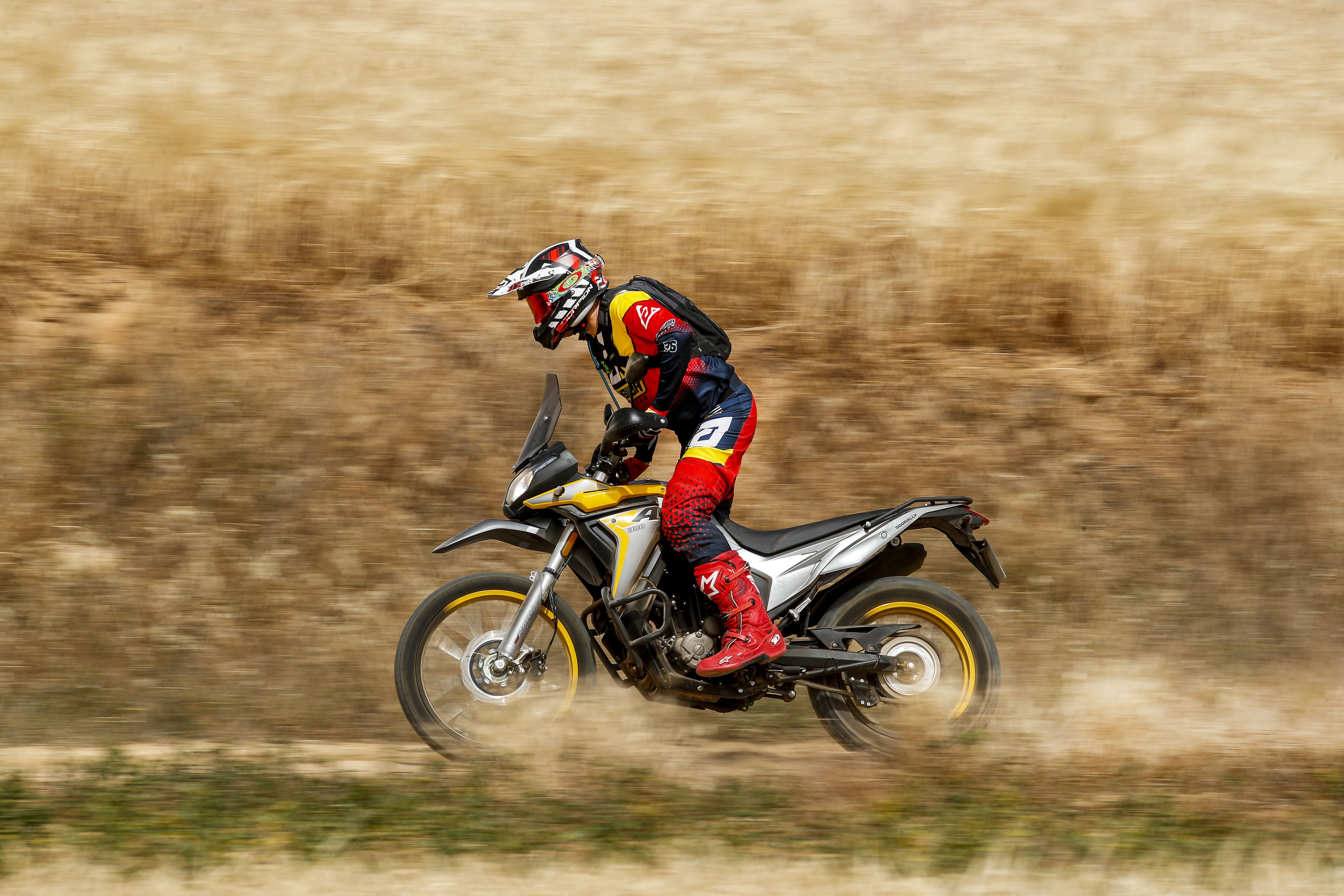 Voge Rally 300 015
