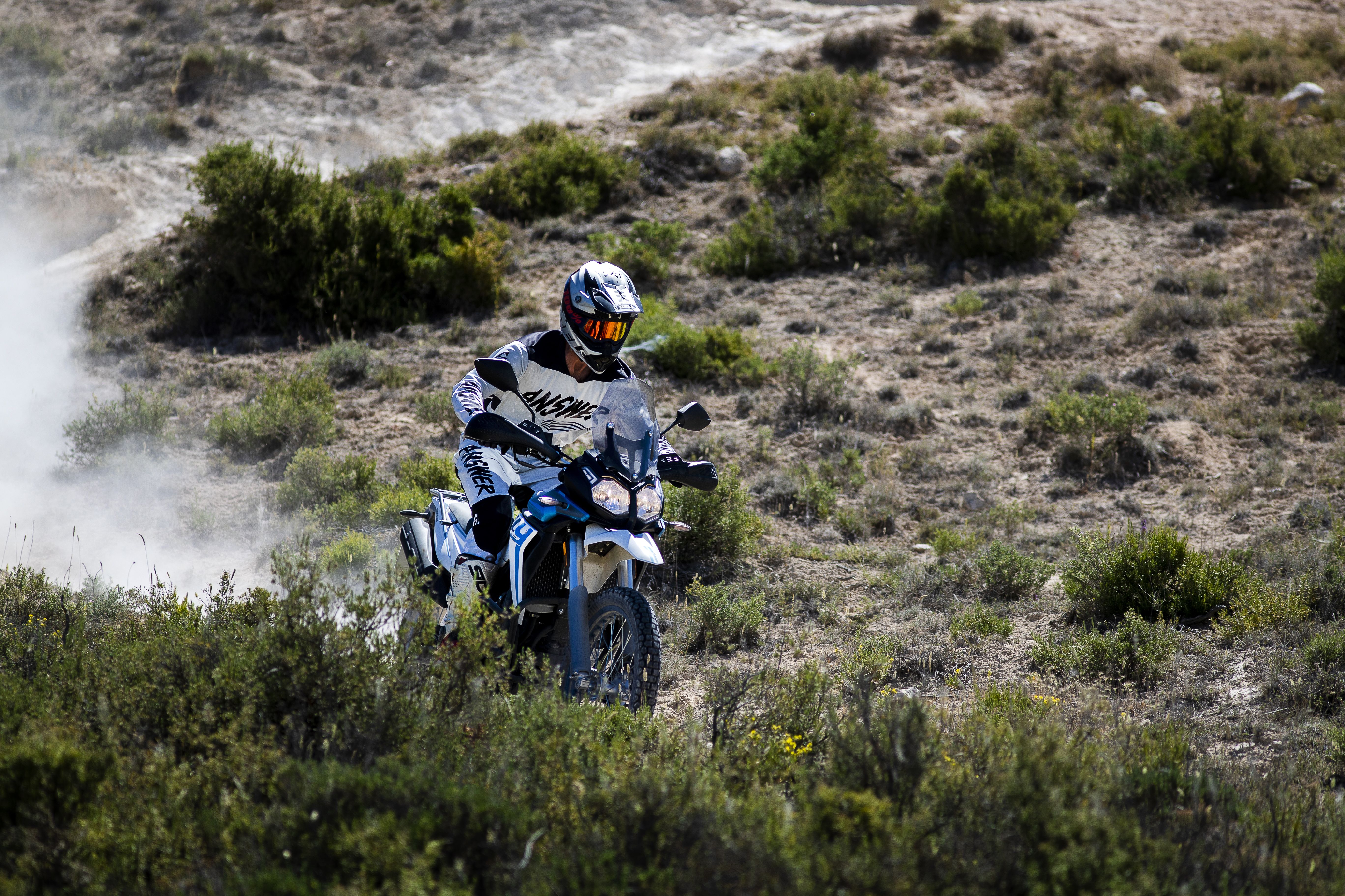 Vogue Rally 300 130