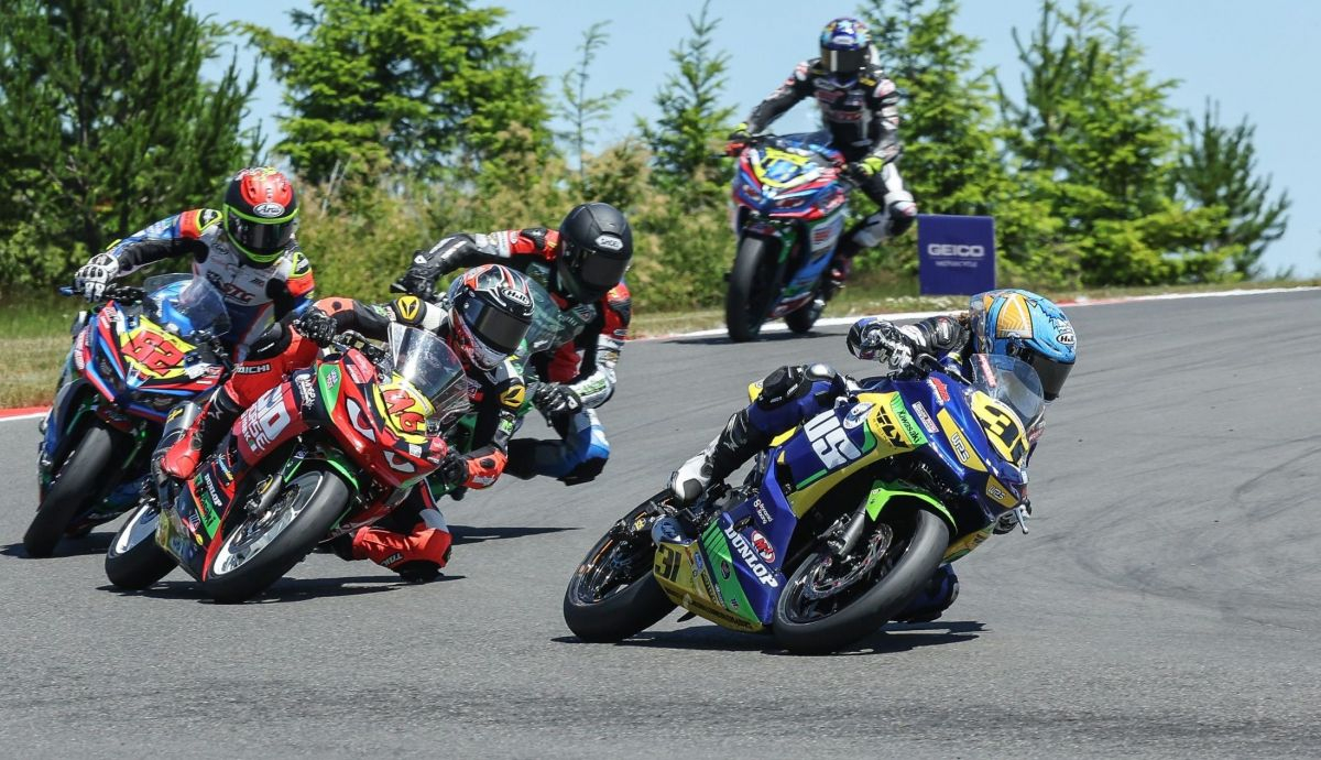 Kayla Yaakov es la primera mujer en ganar en el MotoAmerica