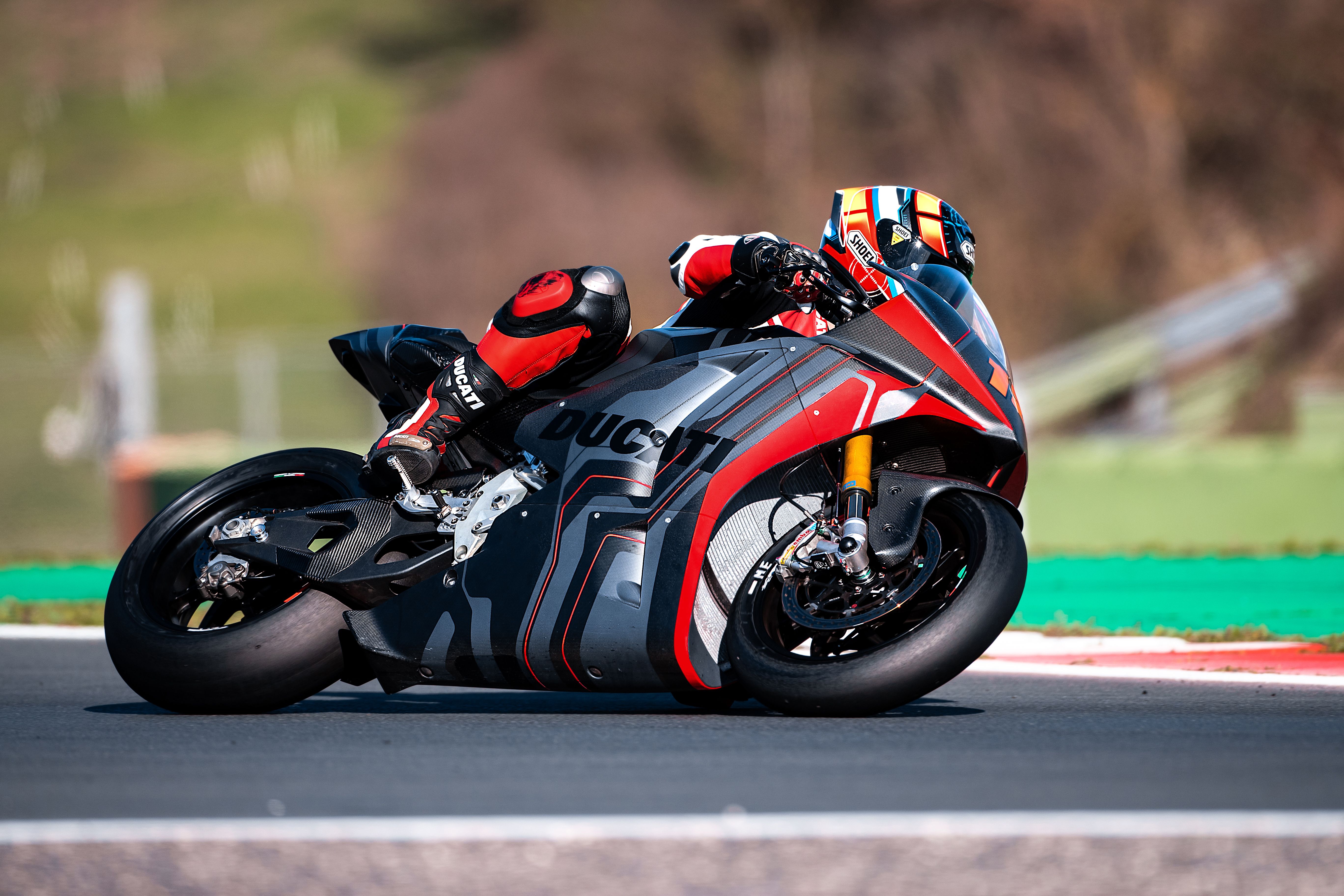Ducati V21L test Misano (1)