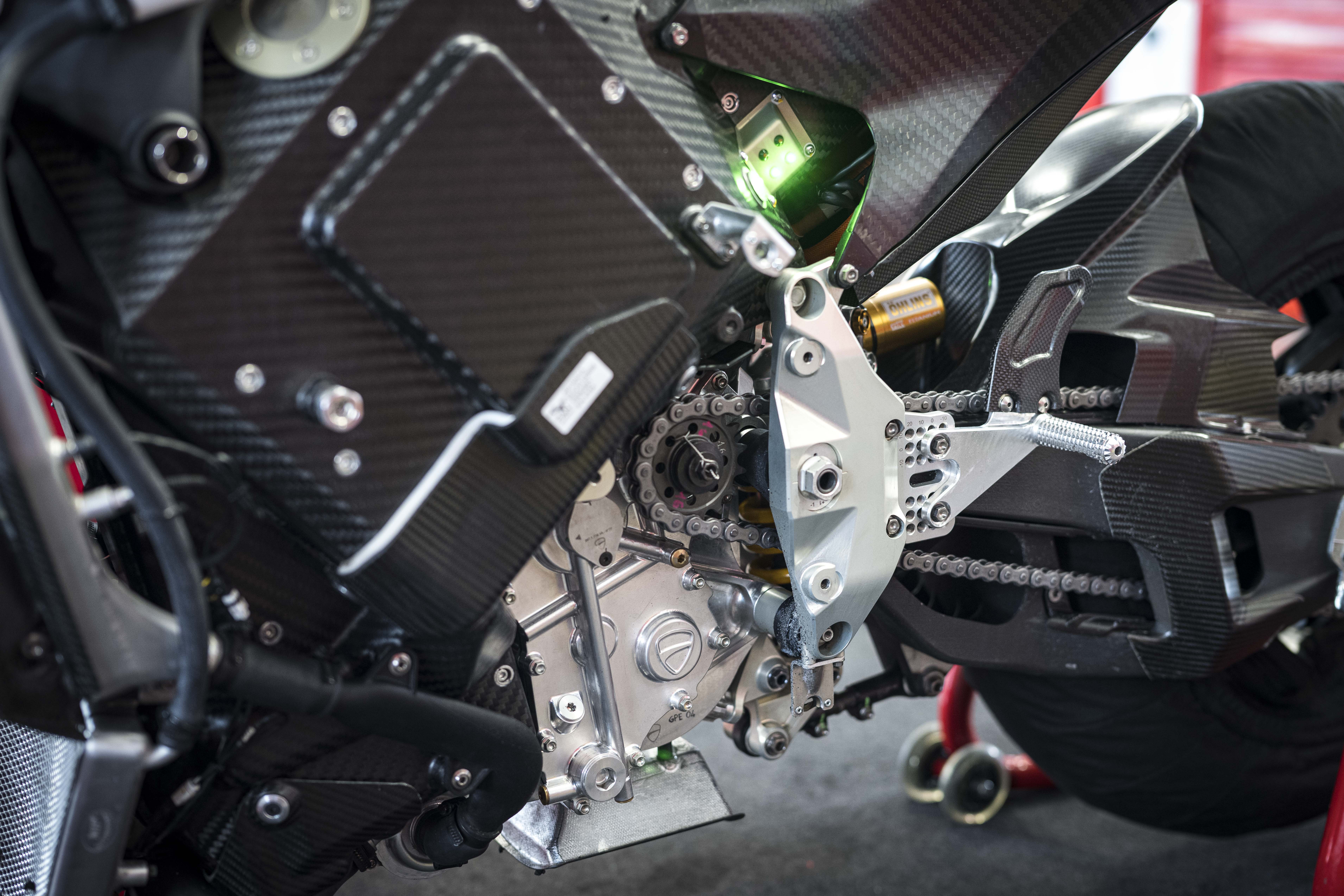 Ducati V21L test Misano (4)