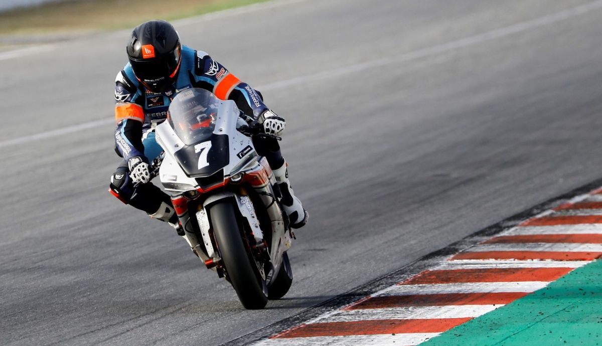 FR Moto ha terminado segundo tras liderar durante las primeras horas FR Moto ha terminado segundo tras liderar durante las primeras horas
