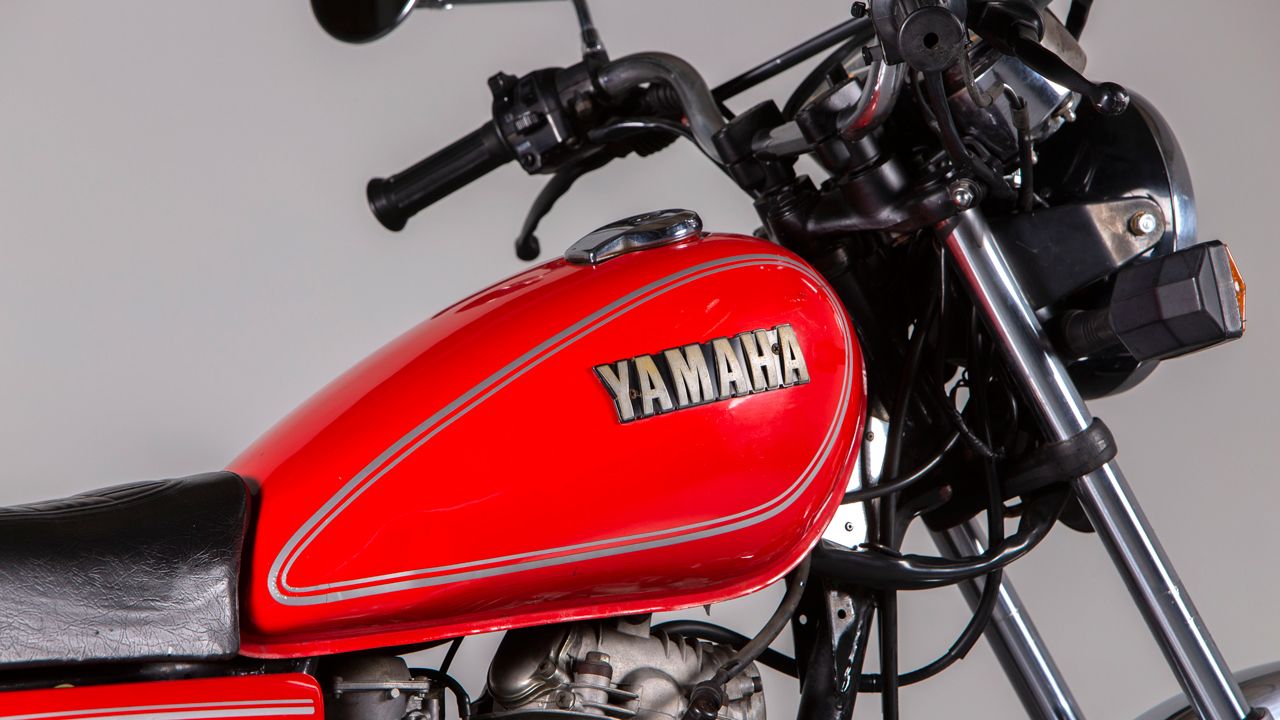 Yamaha SR250.