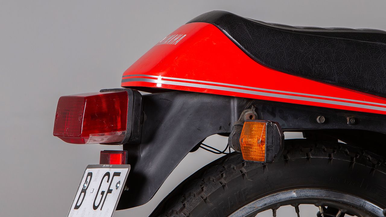 Yamaha SR250.