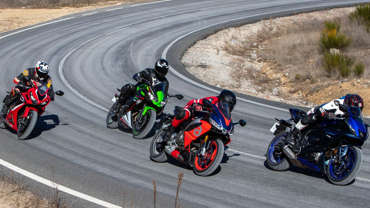 Comparativa supersport: Aprilia RS 660, Honda CBR650R, Kawasaki Ninja 650 y Yamaha YZF-R7.