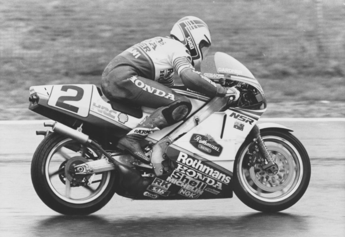 Wayne Gardner en una carrera en sus años de piloto / Credit: Maurice Büla © FIM