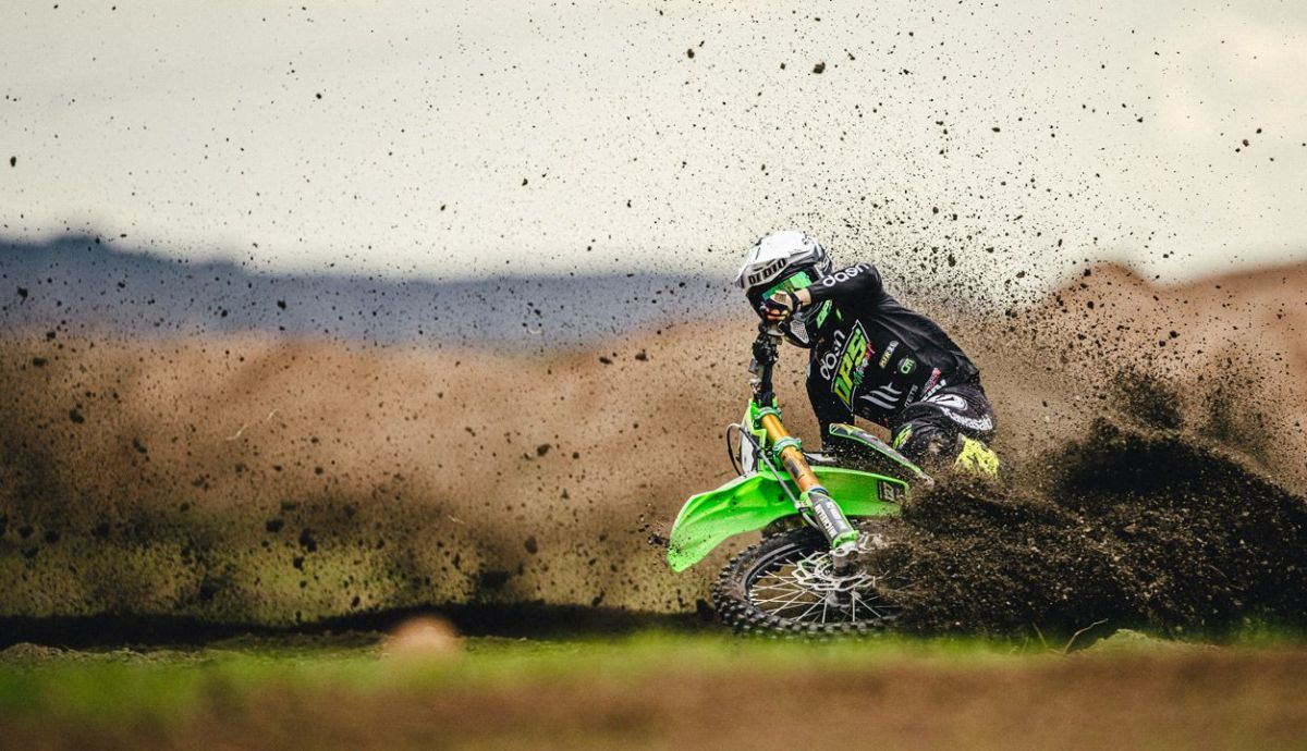 Kawasaki KX 250 DPS circuito cielo (22) Kawasaki KX 250 DPS circuito cielo (22)