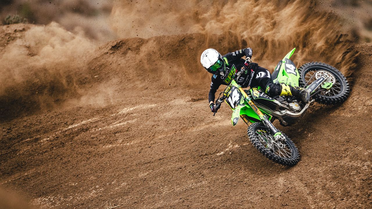 Kawasaki KX 250 DPS de Pepe Di Dio.