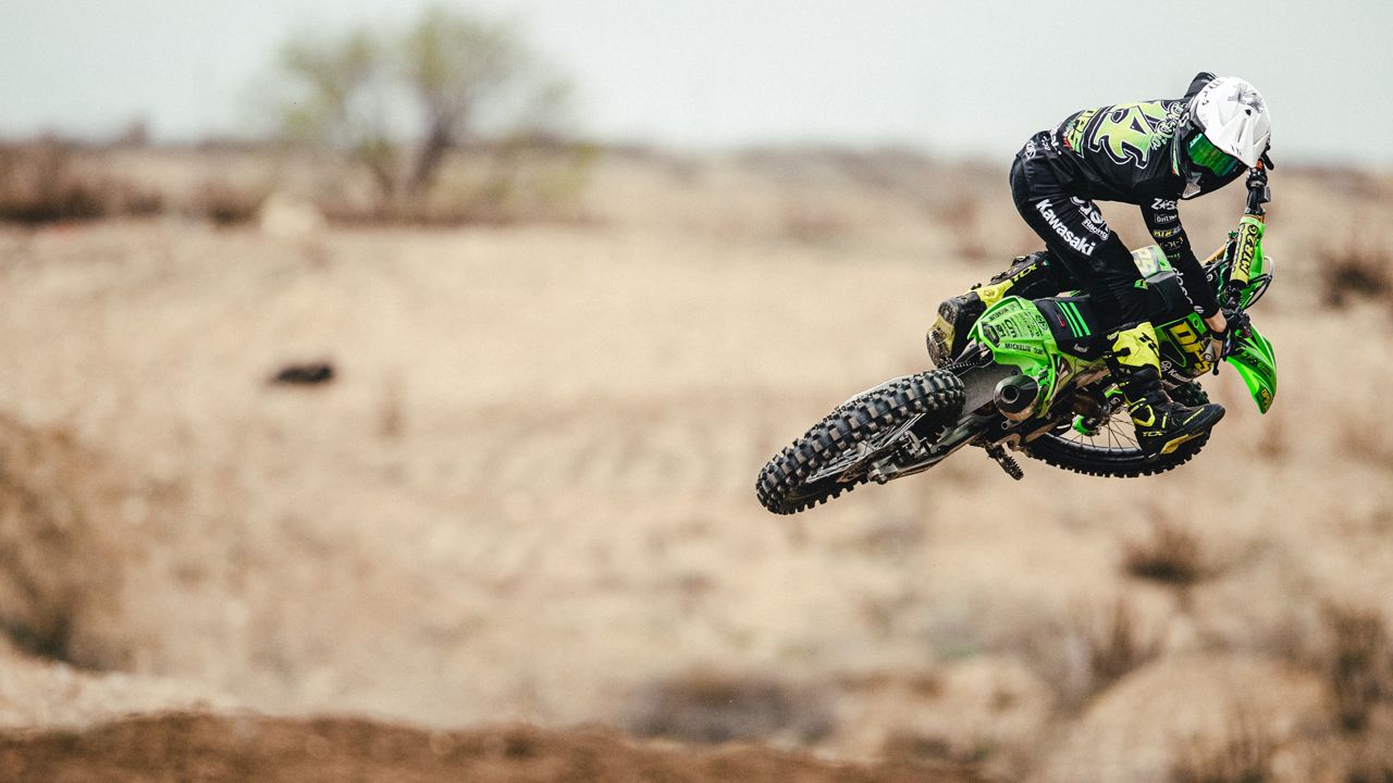 Kawasaki KX 250 DPS de Pepe Di Dio.