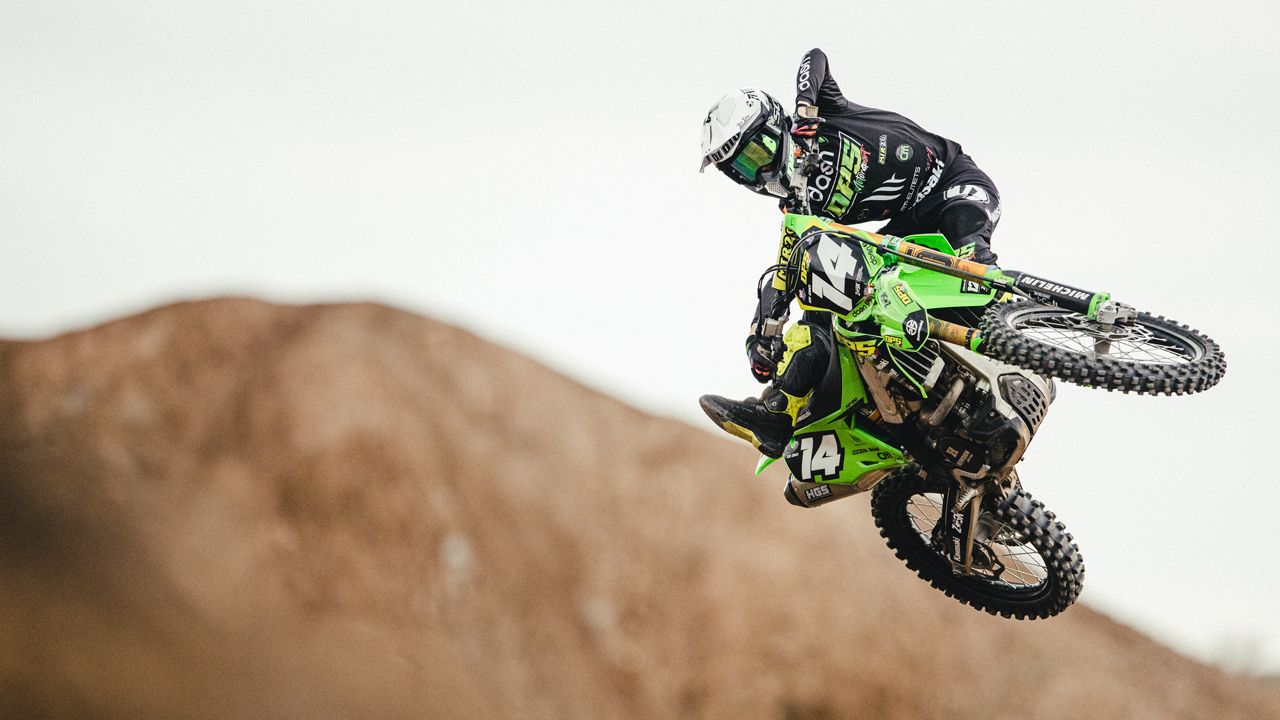 Kawasaki KX 250 DPS de Pepe Di Dio.