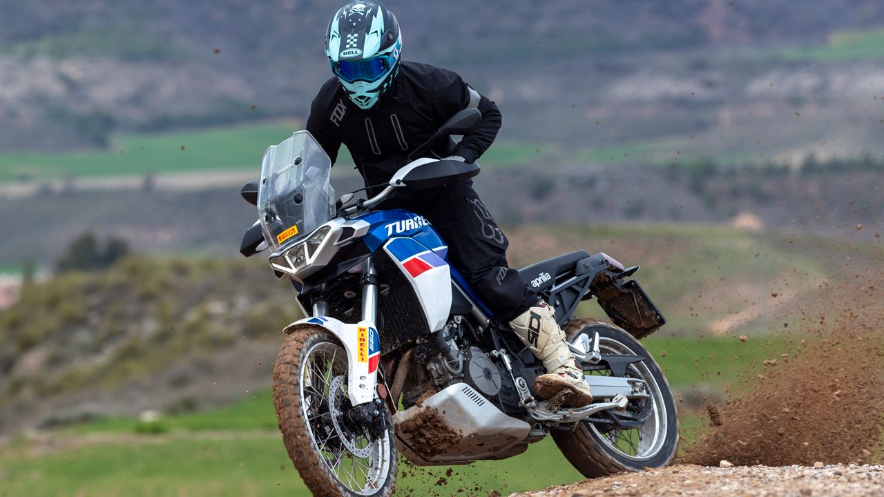Aprilia Tuareg 660.