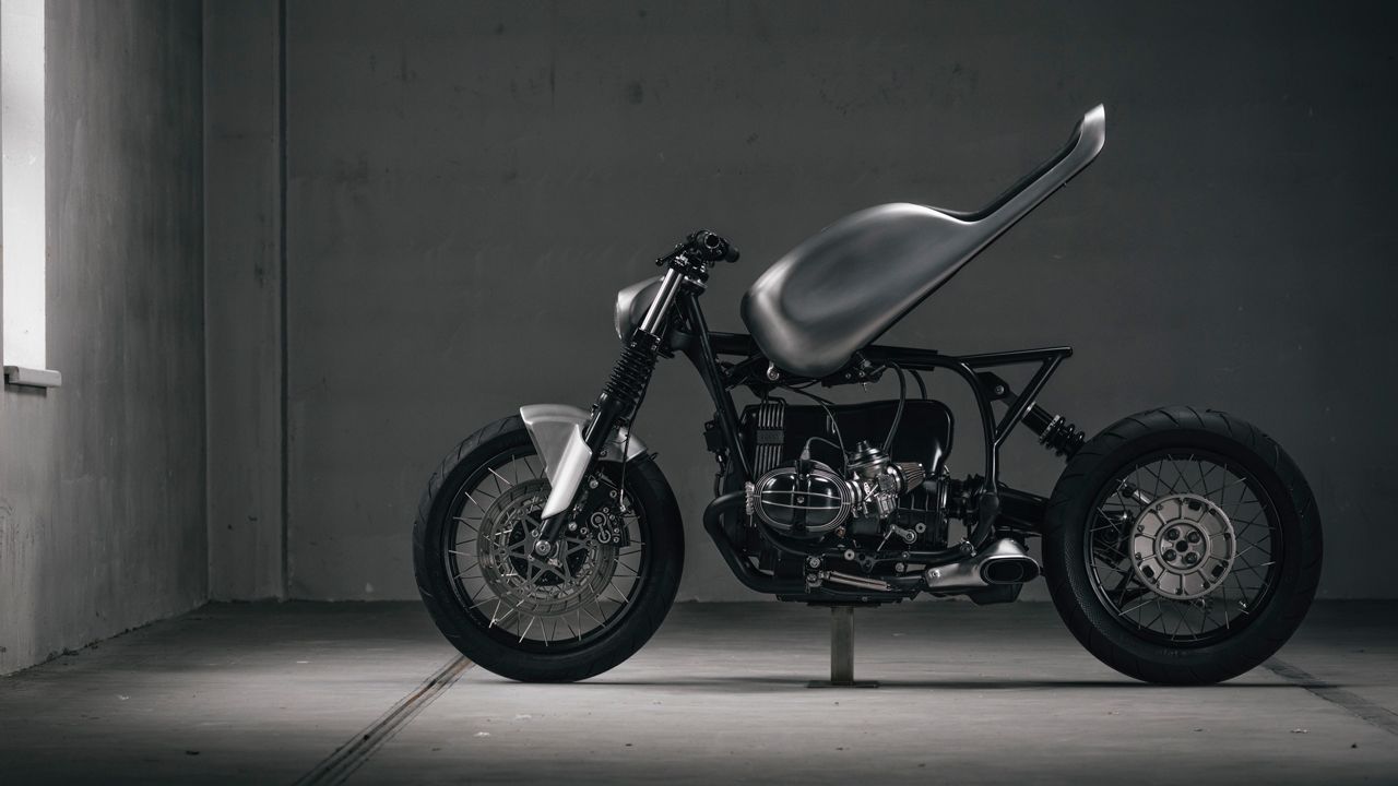 BMW R100R 1993 by Vagabund.