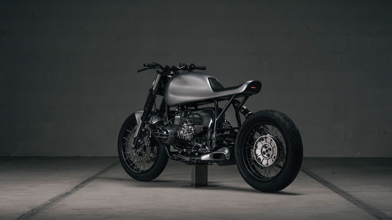 BMW R100R 1993 by Vagabund.