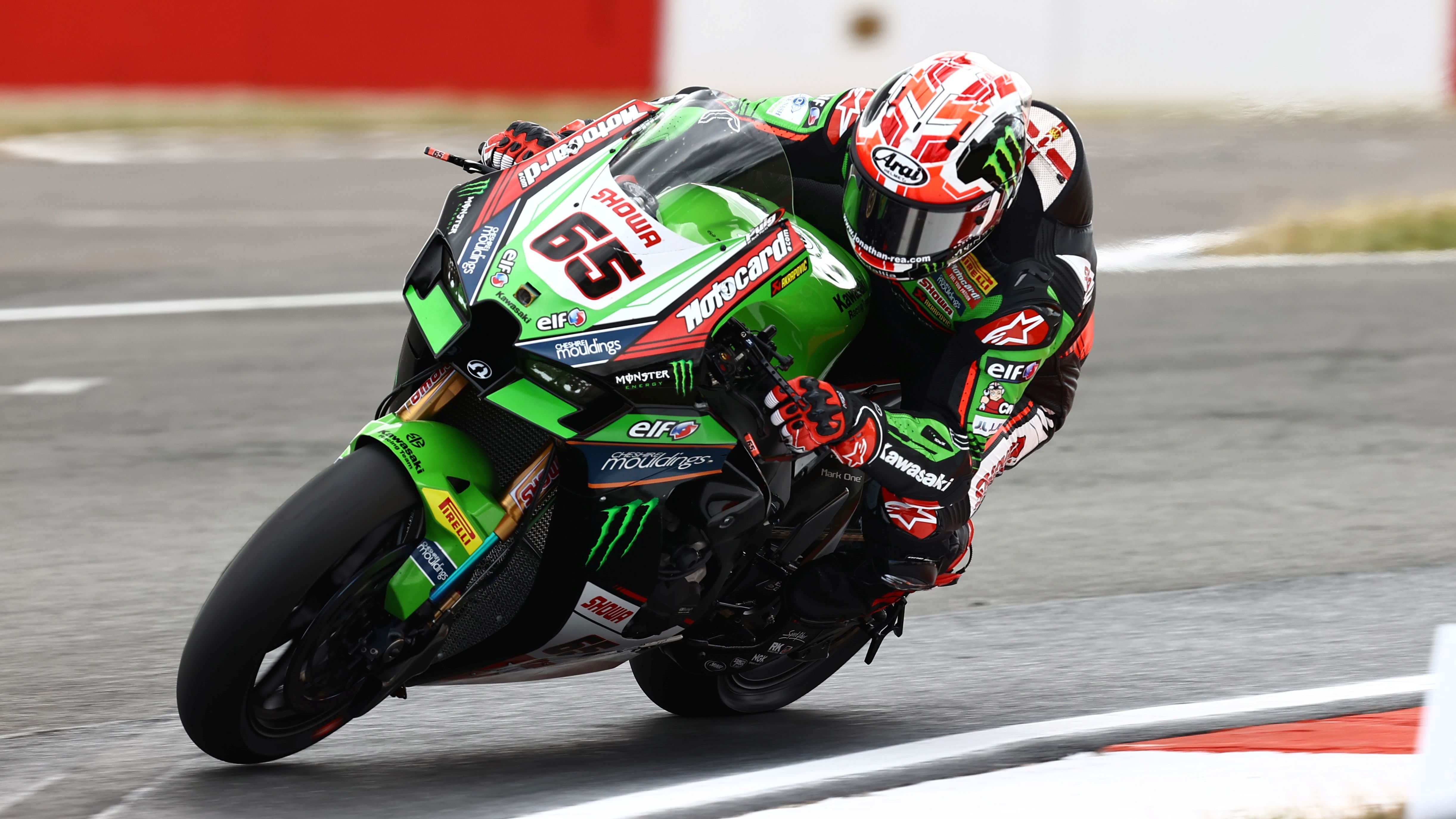 Jonathan Rea ha sido el más rápido del viernes en Donington