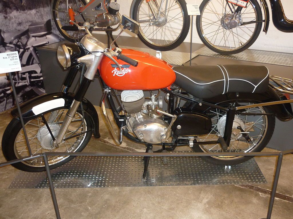 Moto Reddis RA 125cc de 1956. Fuente: Peprovira en Creative Commons