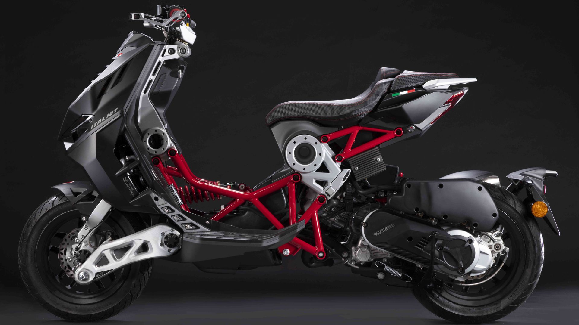 Italjet Dragster 2022 Estudio 01