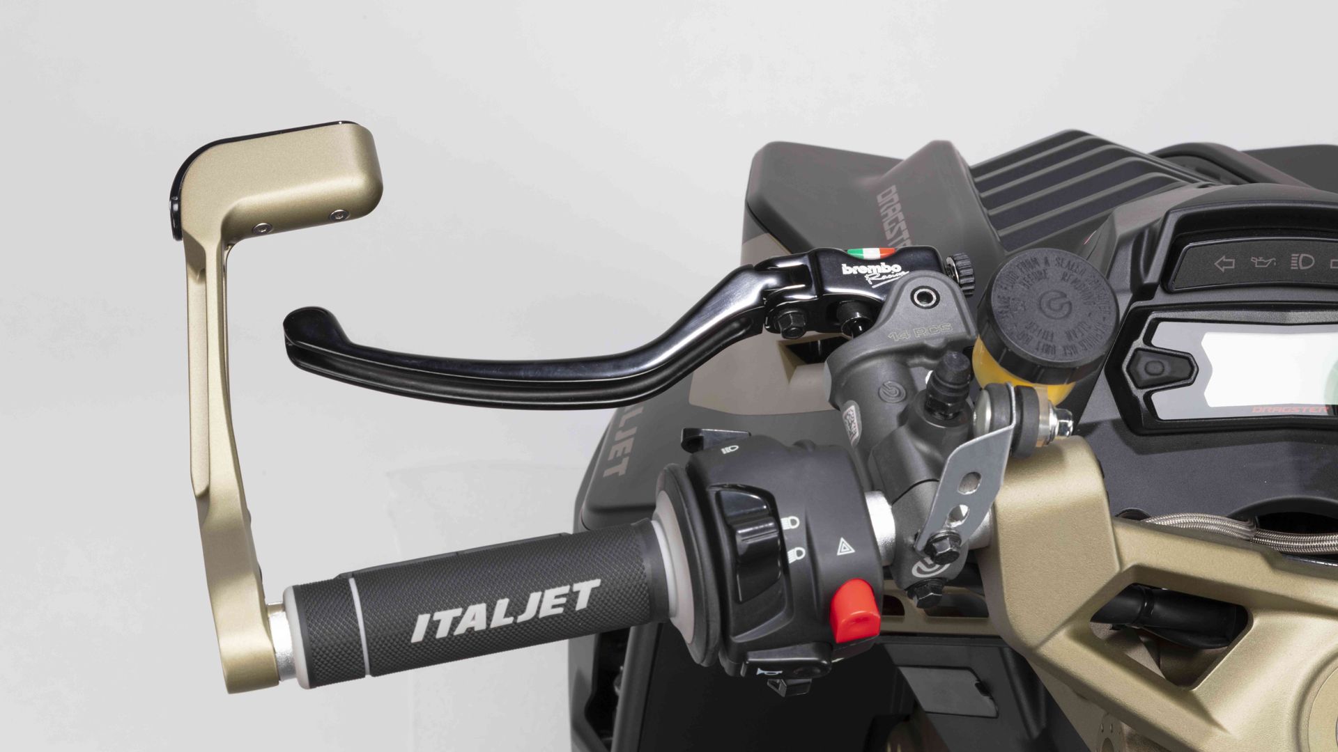 Italjet Dragster 2022 Estudio 16