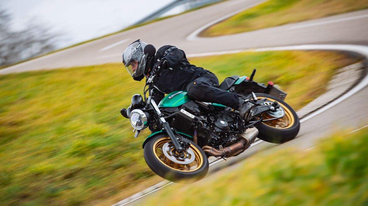 Kawasaki Z650 RS 2022 (3)
