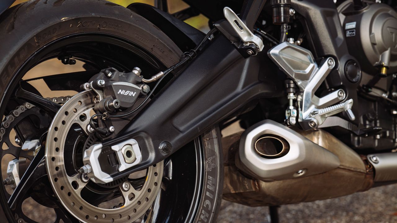 Triumph Trident 660 2022 (10)