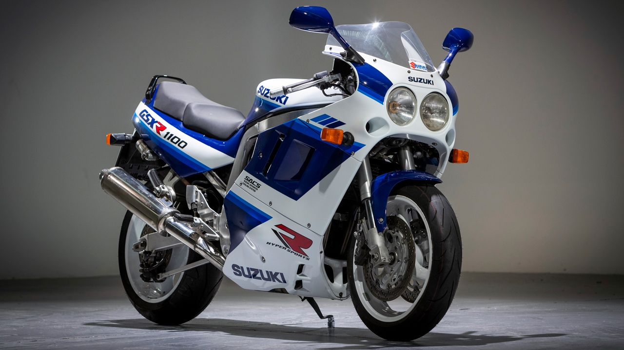 Suzuki GSX R1100 1990.