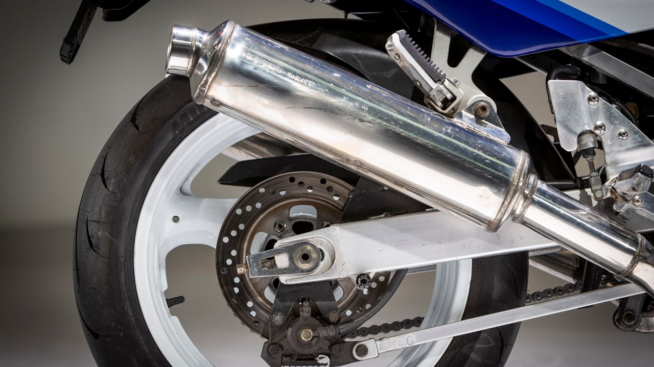 Suzuki GSX R1100 1990.