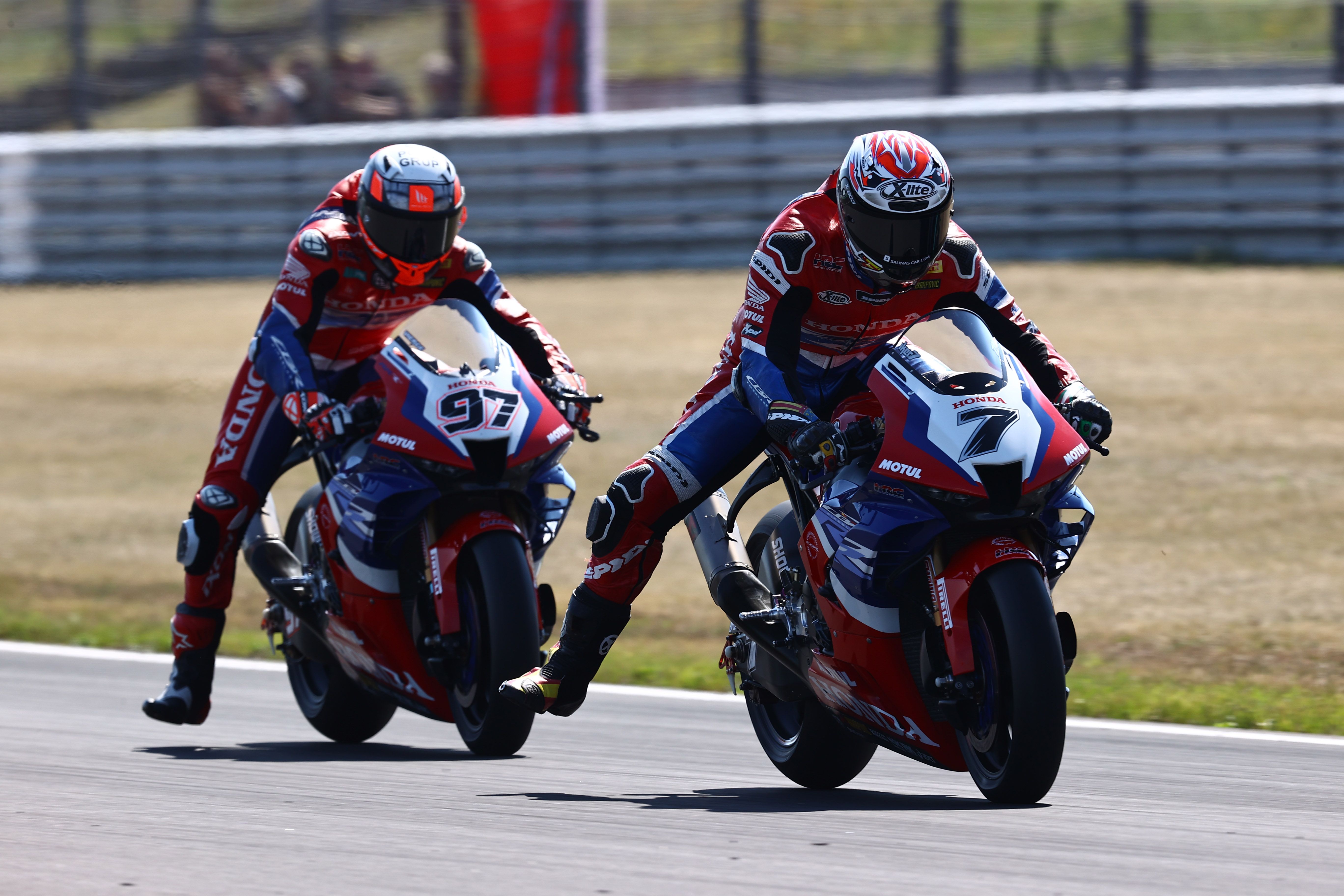 Iker Lecuona y Xavi Vierge, WSBK Most 2022