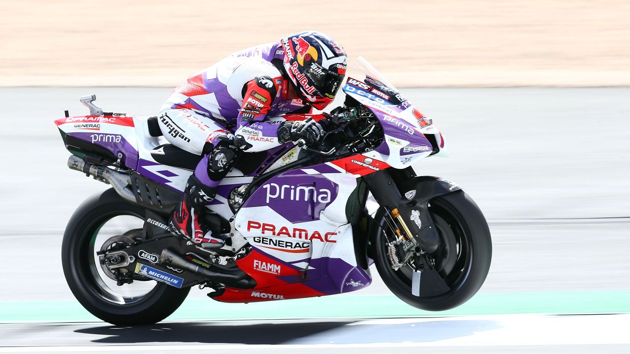 Johann Zarco se ha hecho con la pole en Silverstone. 