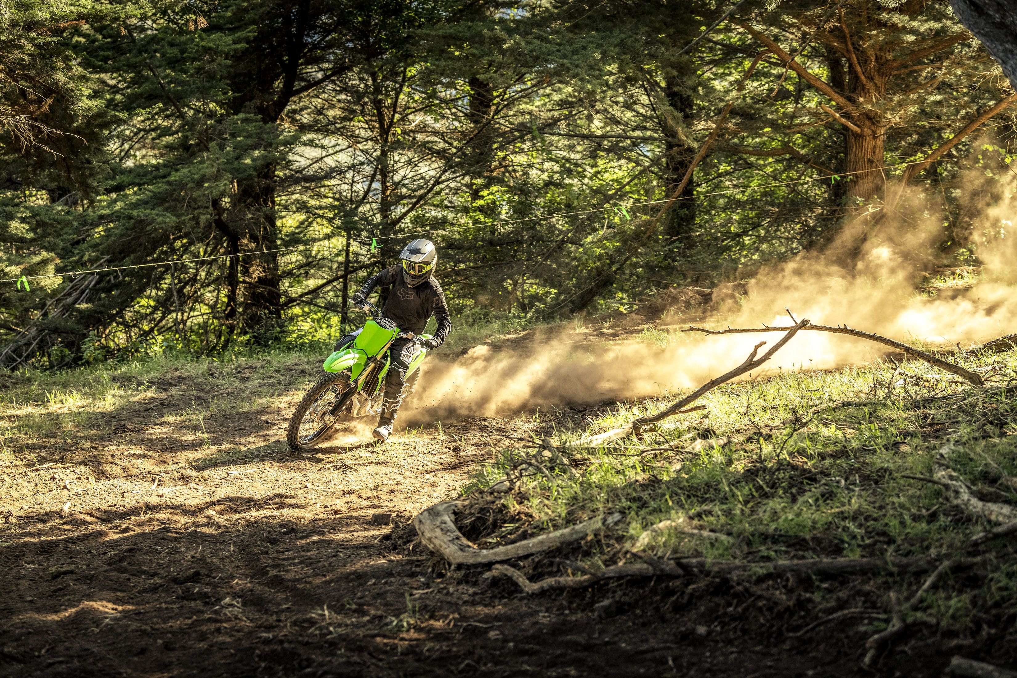 Fotos Kawasaki KX 250/450 X y KL 250/450 X
