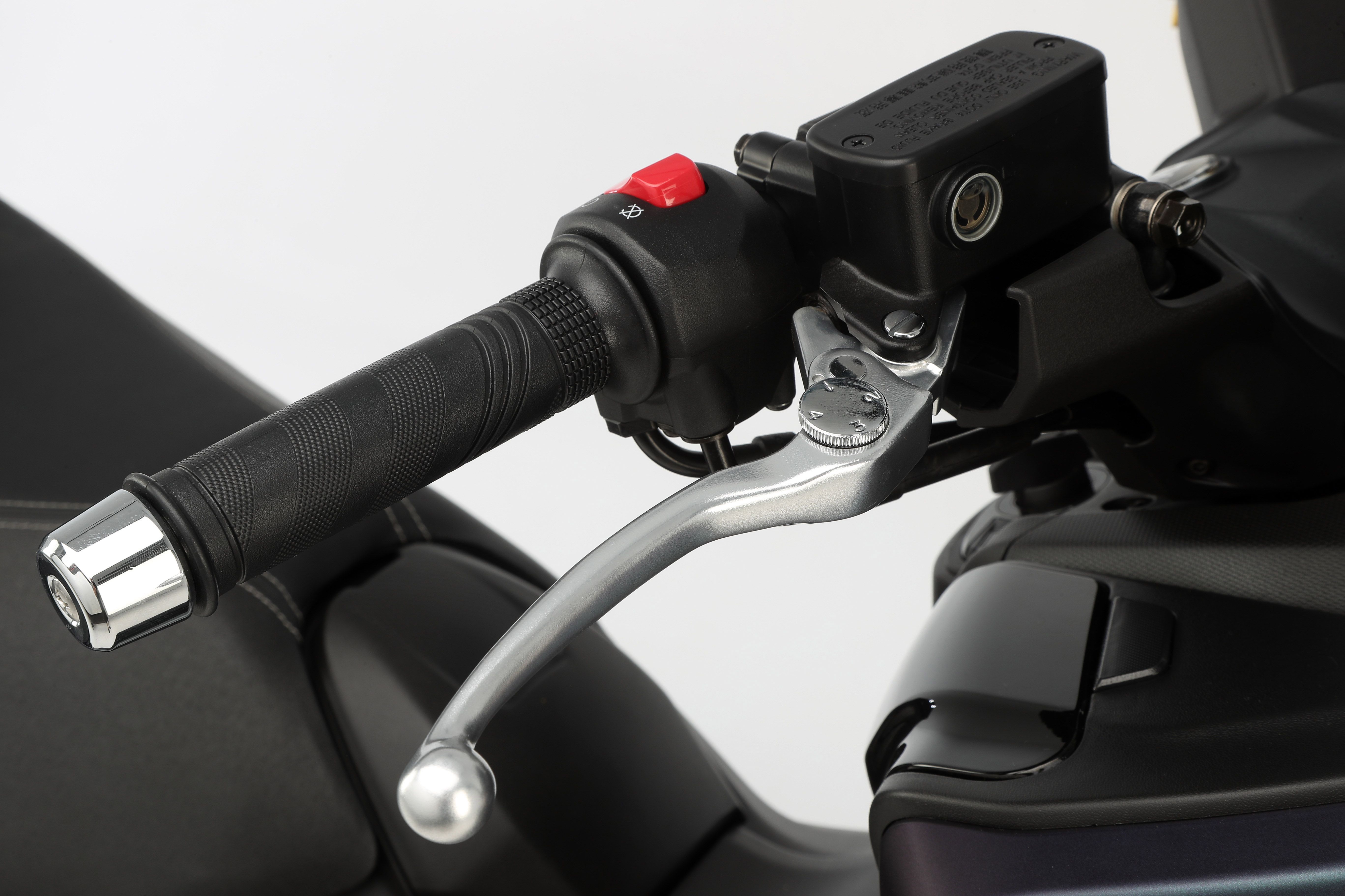 SYM Maxsym TL 508 detalle (4)