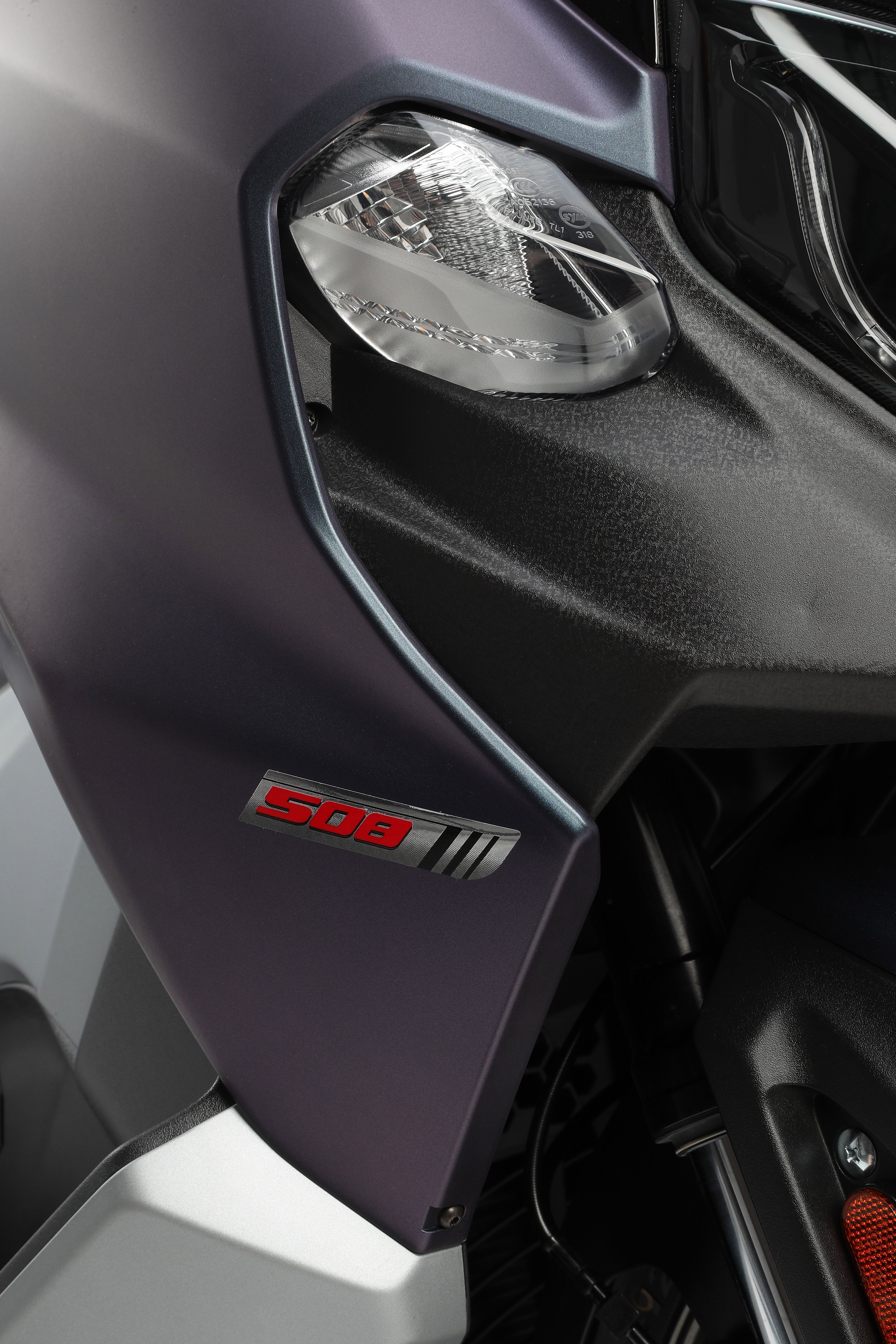 SYM Maxsym TL 508 detalle (18)