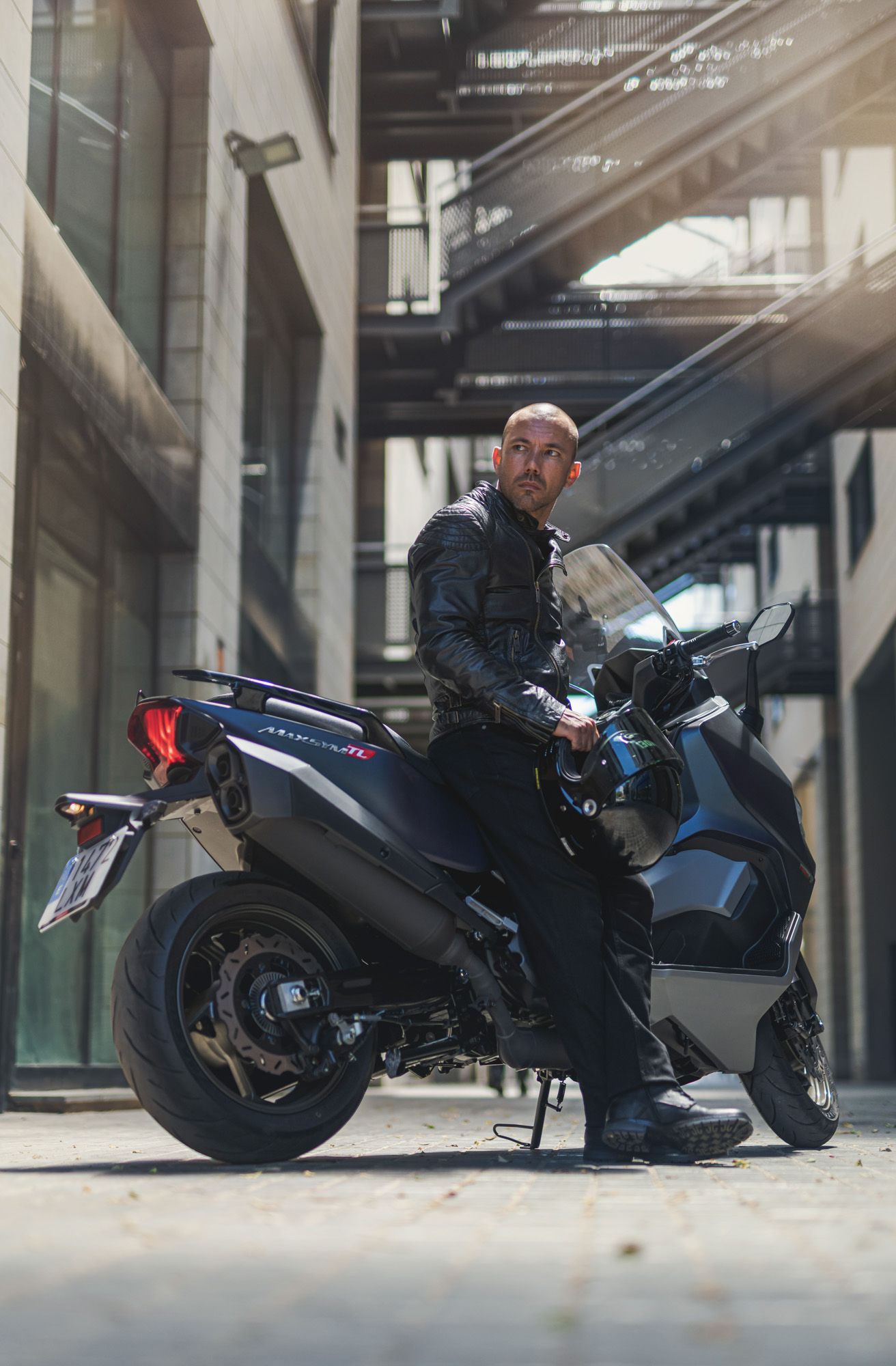 2022 SYM nuevo maxiscooter Maxsym TL (8)