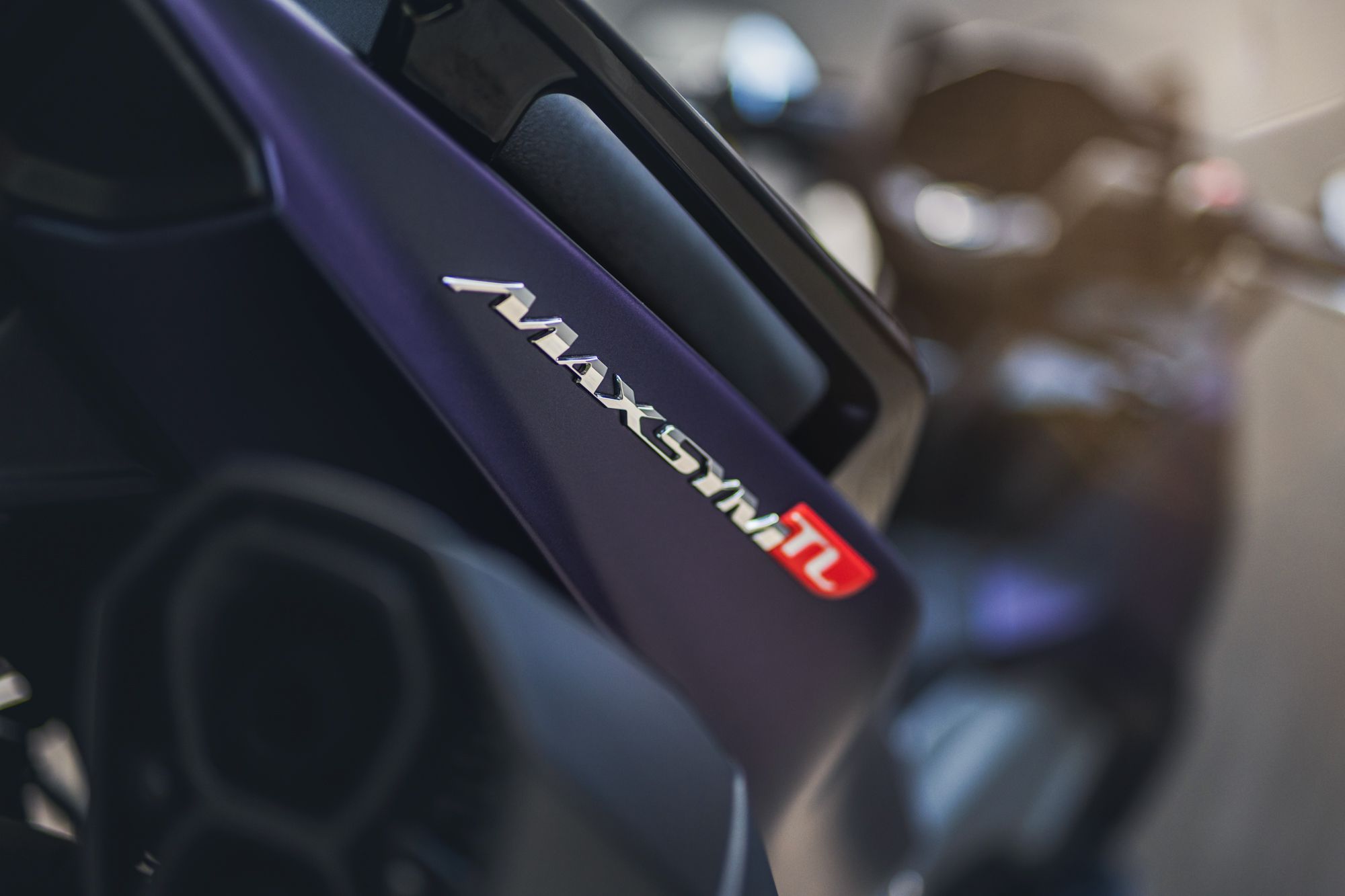SYM maxiscooter 508 Maxsym TL detalles (32)